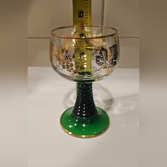 3 Vintage 4.5" Germany Bockling Roemer Grapes Pattern Glasses - Picture 5 of 5